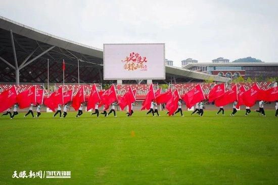 我认为本场比赛尤文有些缺乏夺回球权的渴望，即使在那个丢球时也是如此。